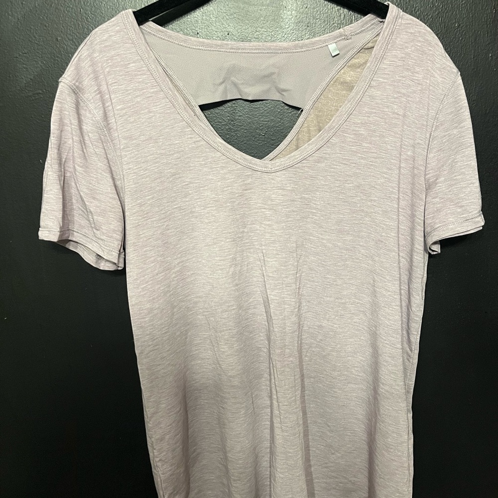 Under Armour Lavender Short Sleeve V-Neck Tee